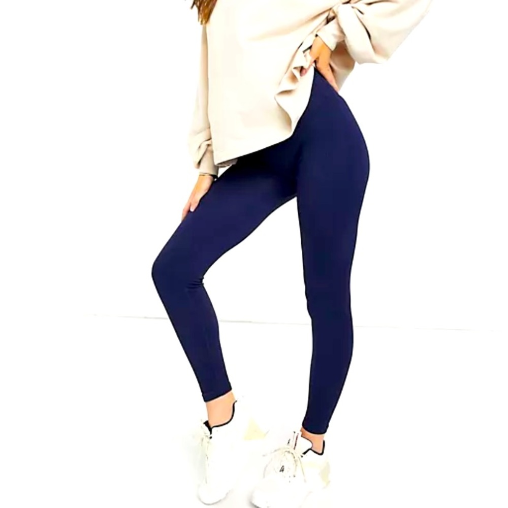 Navy leggings